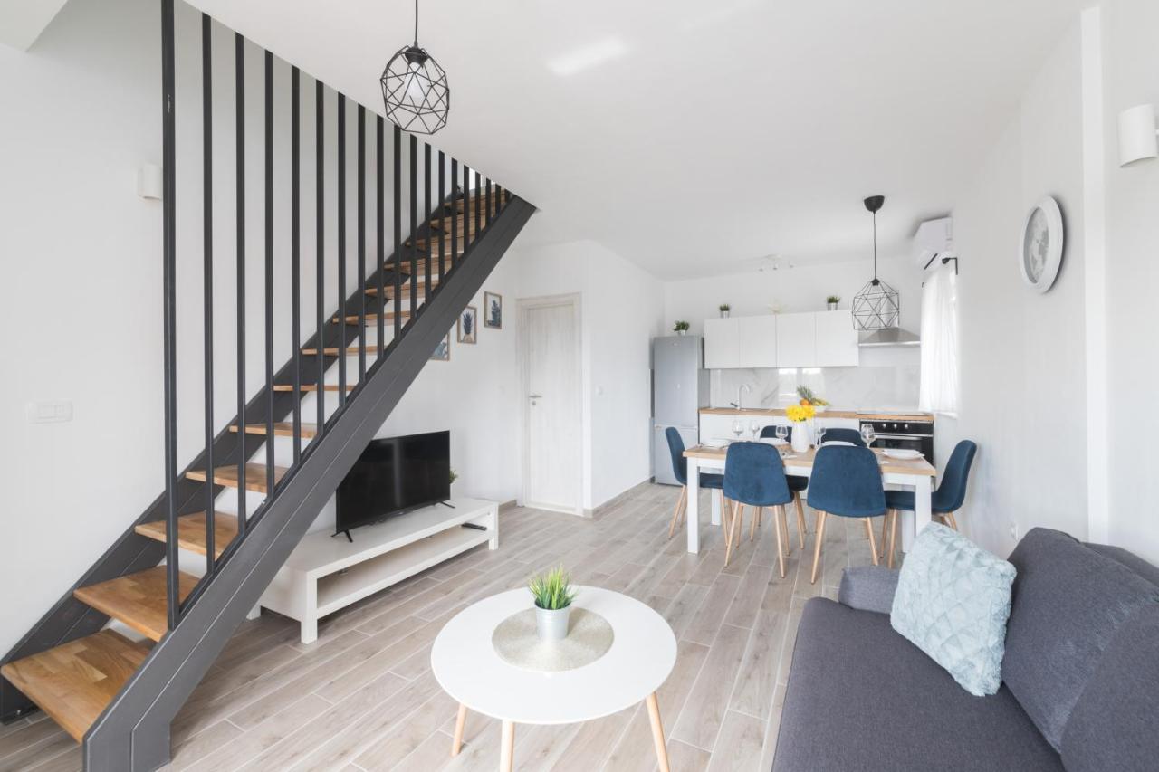 Apartment Agava *